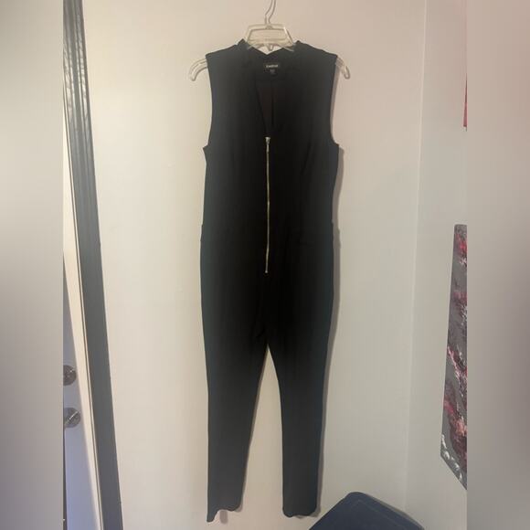 Bebe Black Sleeveless Zip Front Jumpsuit size large - Picture 2 of 11